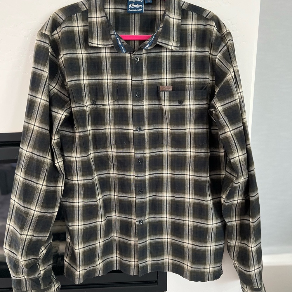 Pendleton Men's Dark Plaid Button Down Shirt